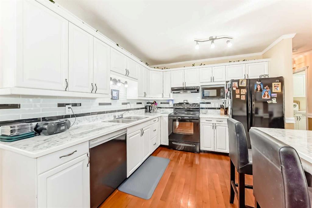 Picture for 4514 54A Ave Cres   https://www.cirrealty.ca/reb/cara/2/A2266872_7.jpg