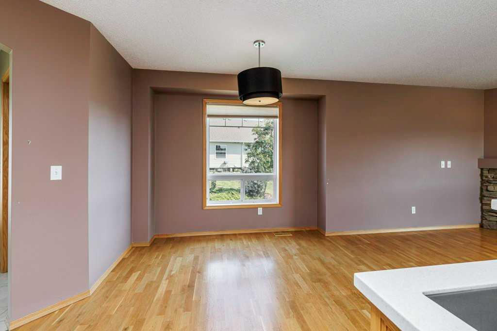 Picture for 405 Jenkins Drive  https://www.cirrealty.ca/reb/cara/2/A2267362_12.jpg