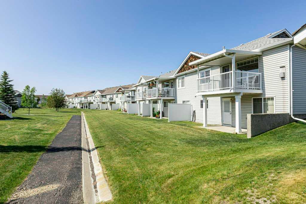 Picture for 405 Jenkins Drive  https://www.cirrealty.ca/reb/cara/2/A2267362_27.jpg