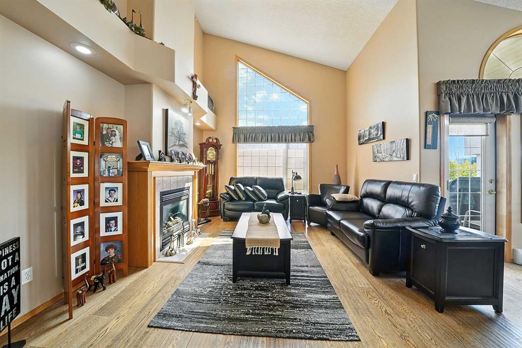 Picture for 404, 4805 45 Street 