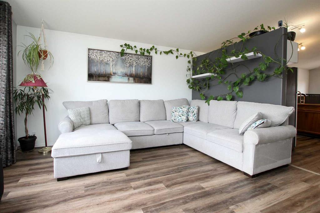 Picture for 56 Kentwood Drive 