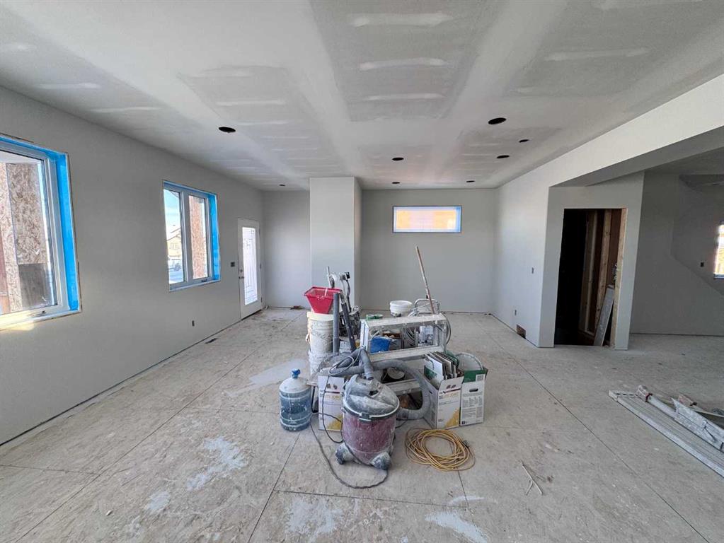 Picture for 6319 26 Avenue 