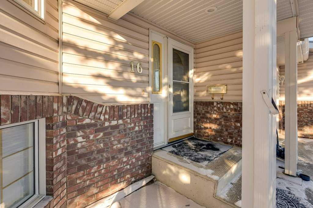 Picture for 16 Lawrence Crescent 