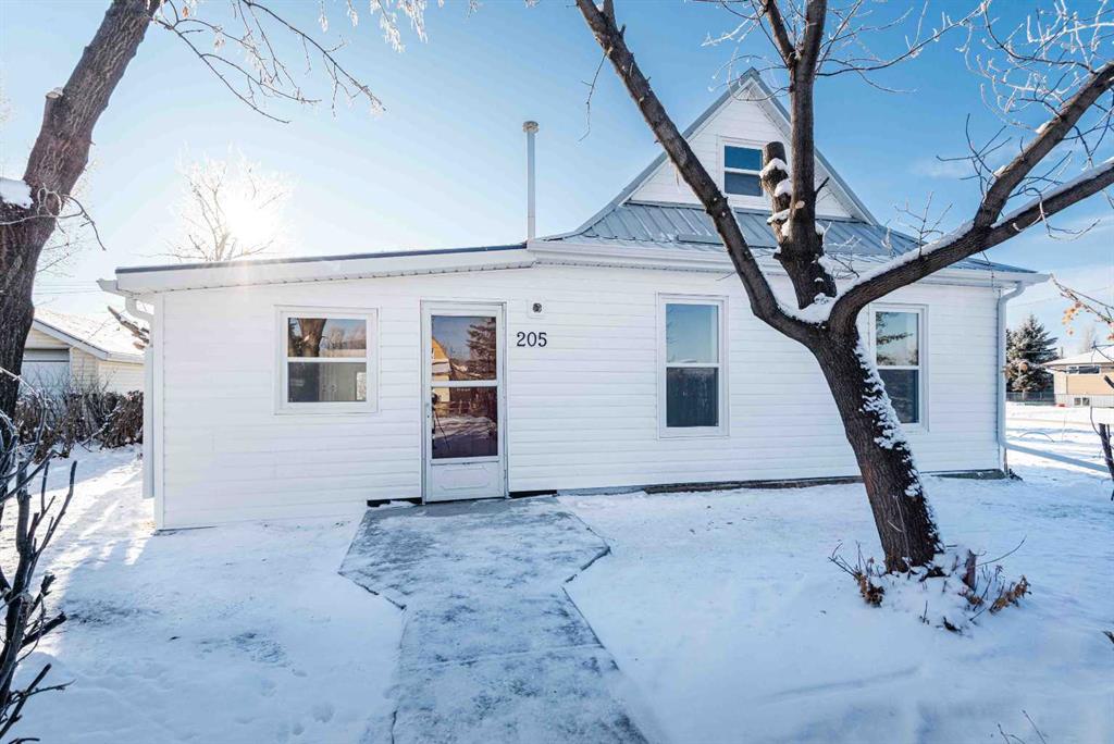 Picture for 205 Trochu Avenue 
