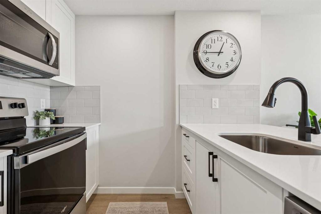 Picture for 201, 135 Mahogany Parade SE