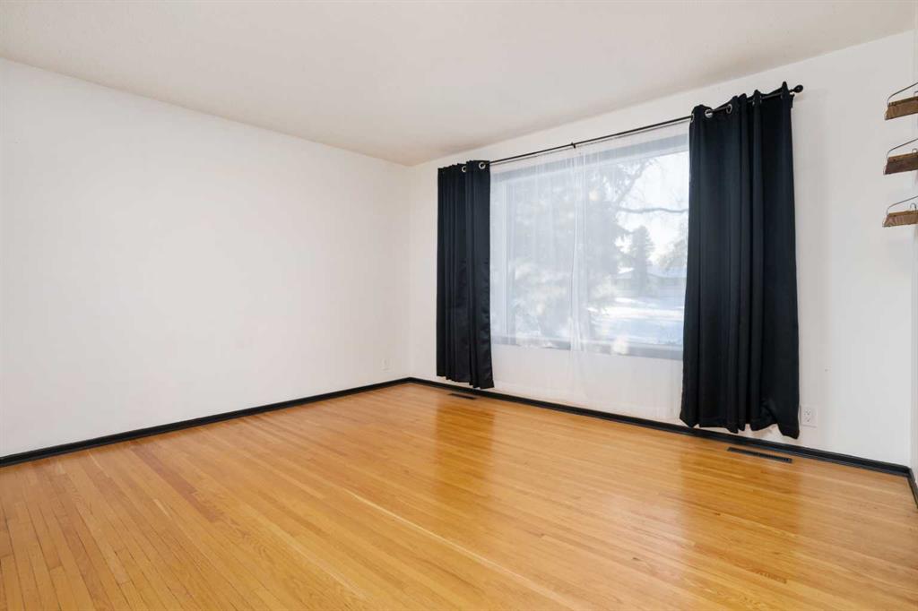 Picture for 11 Montrose  