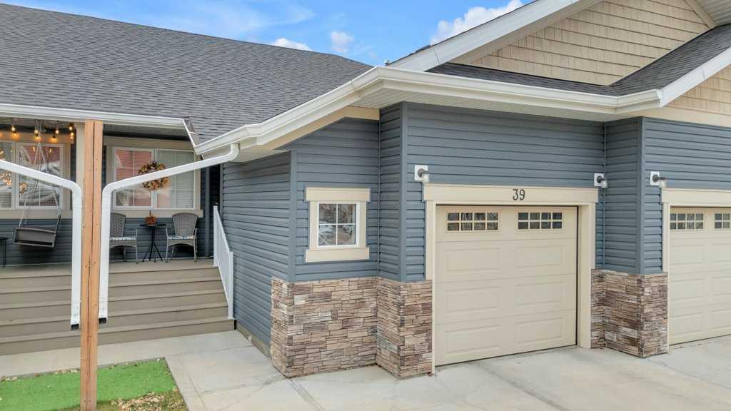 Picture for 39 Golden Avenue 