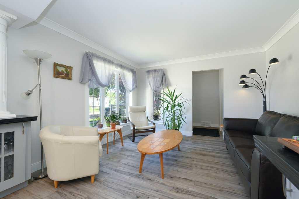 Picture for 5238 52 Street 