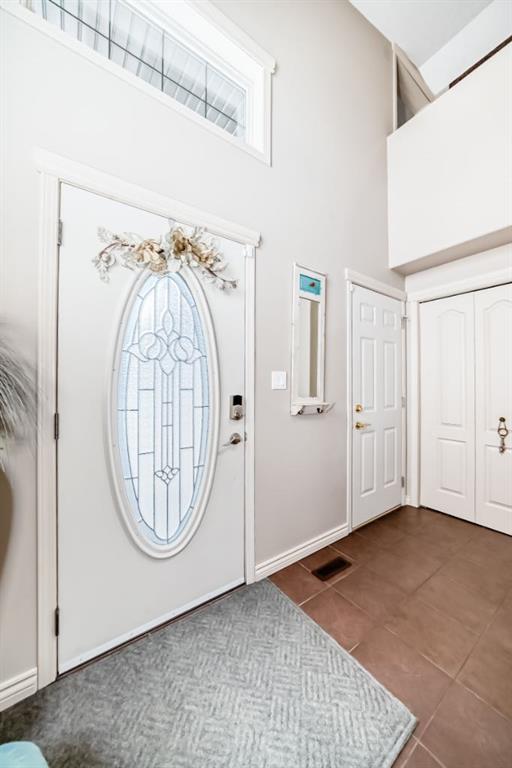 Picture for 5559 52 AvenueClose 