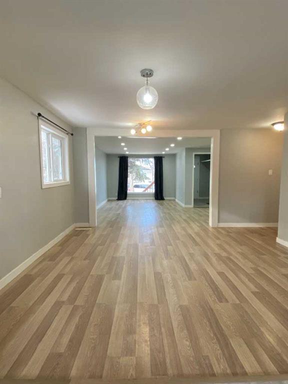 Picture for 5319 55 Street 