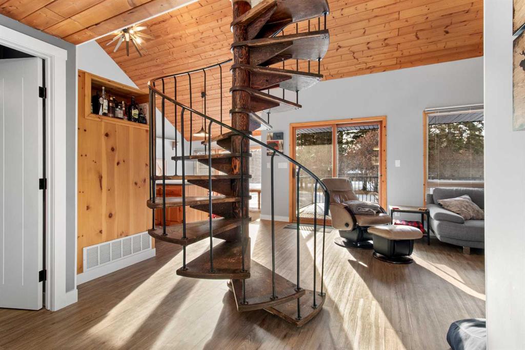 Picture for 36 Birch Crescent 