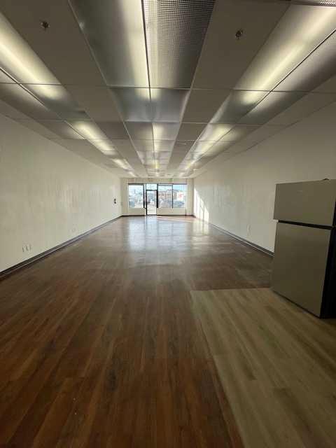 Picture for 113, 4804, 50 Street  