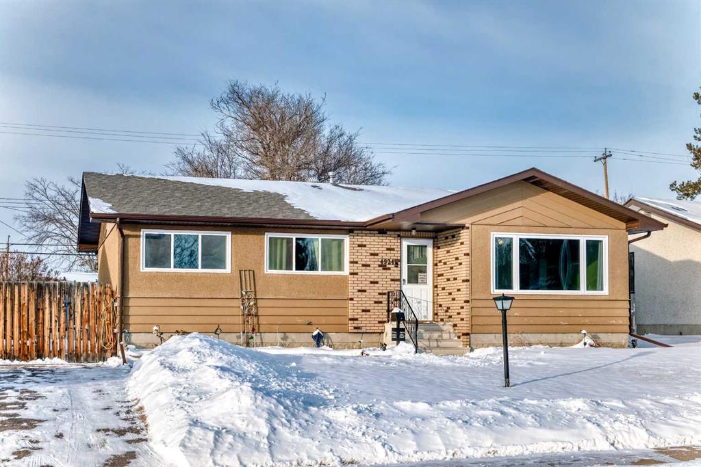 Picture for 4924 39 Street 