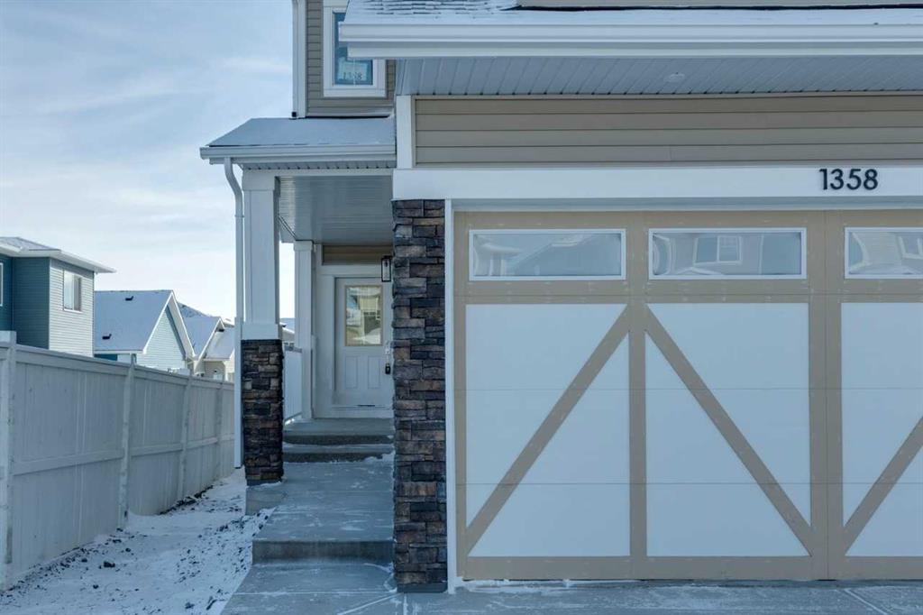 Picture for 1358 Bayview Crescent SW