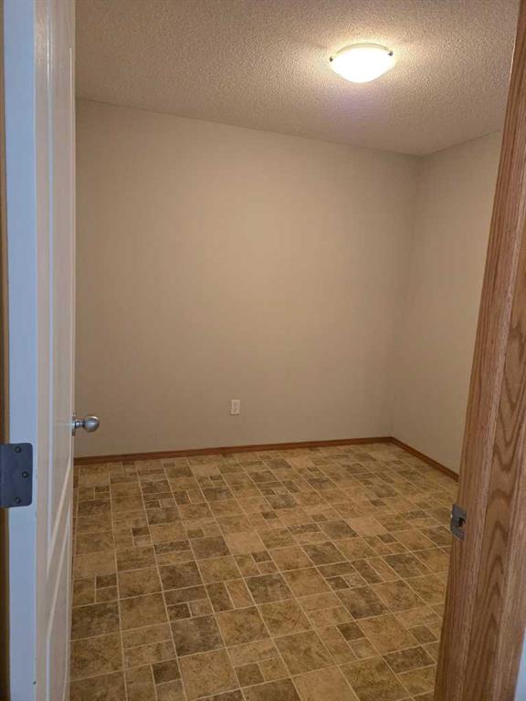 Picture for 313, 260 Duston Street 