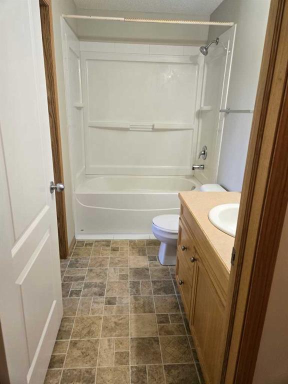 Picture for 313, 260 Duston Street 