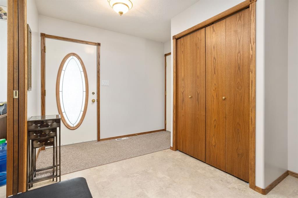 Picture for 5319 60 Street 