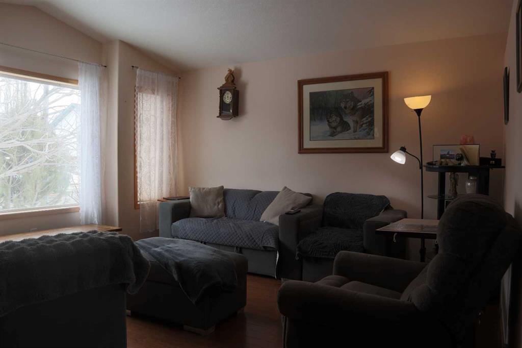 Picture for 5228 41 st Crescent  