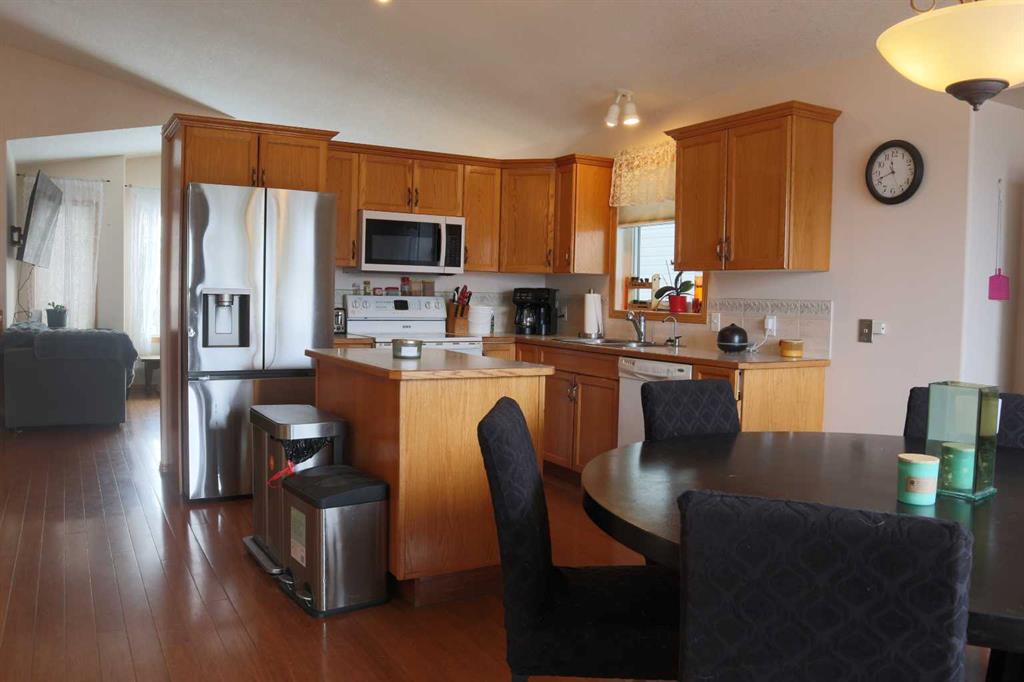 Picture for 5228 41 st Crescent  