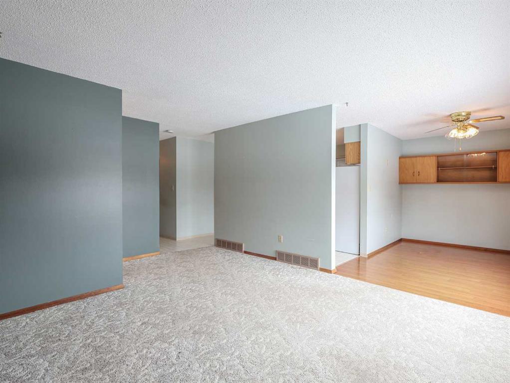 Picture for 5718 40 Avenue 