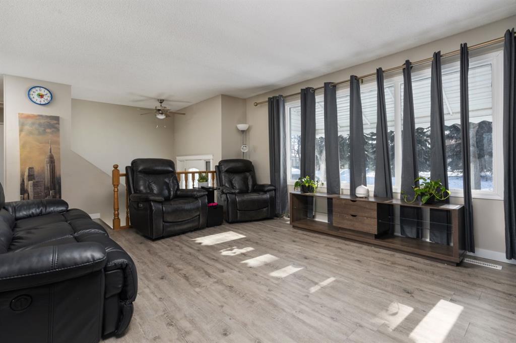 Picture for 6314 38 AvenueClose 