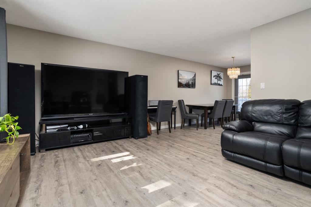 Picture for 6314 38 AvenueClose 