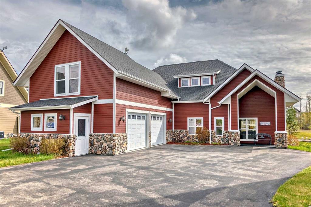 Picture for 559 Summer Crescent  