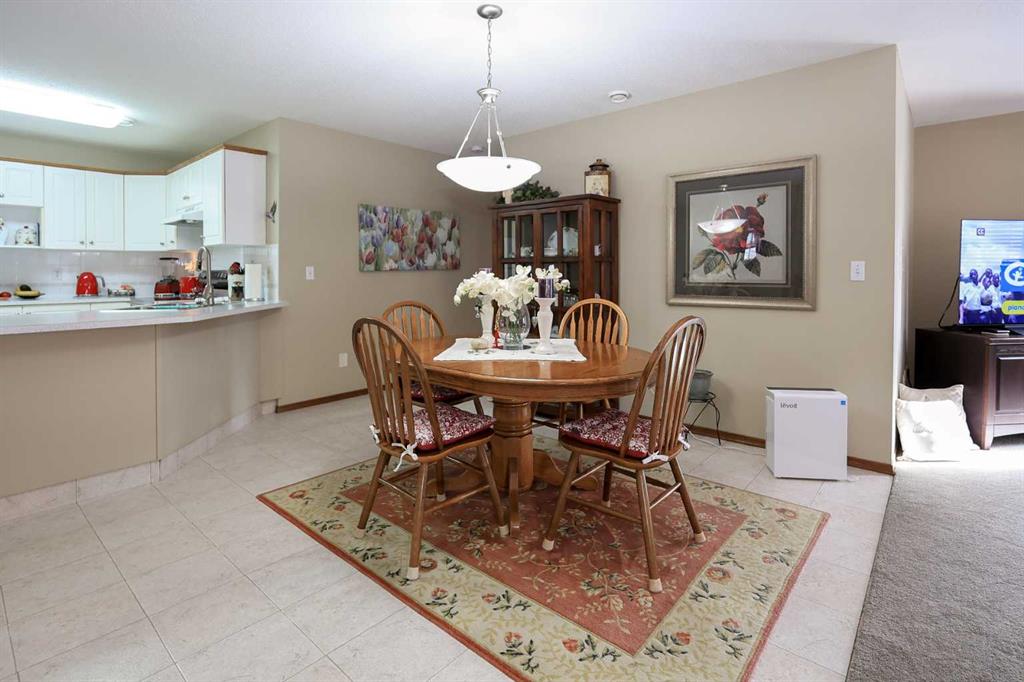 Picture for 22D, 32 Daines Avenue 