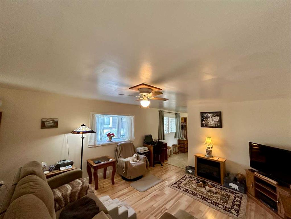 Picture for 5213 58 Street 