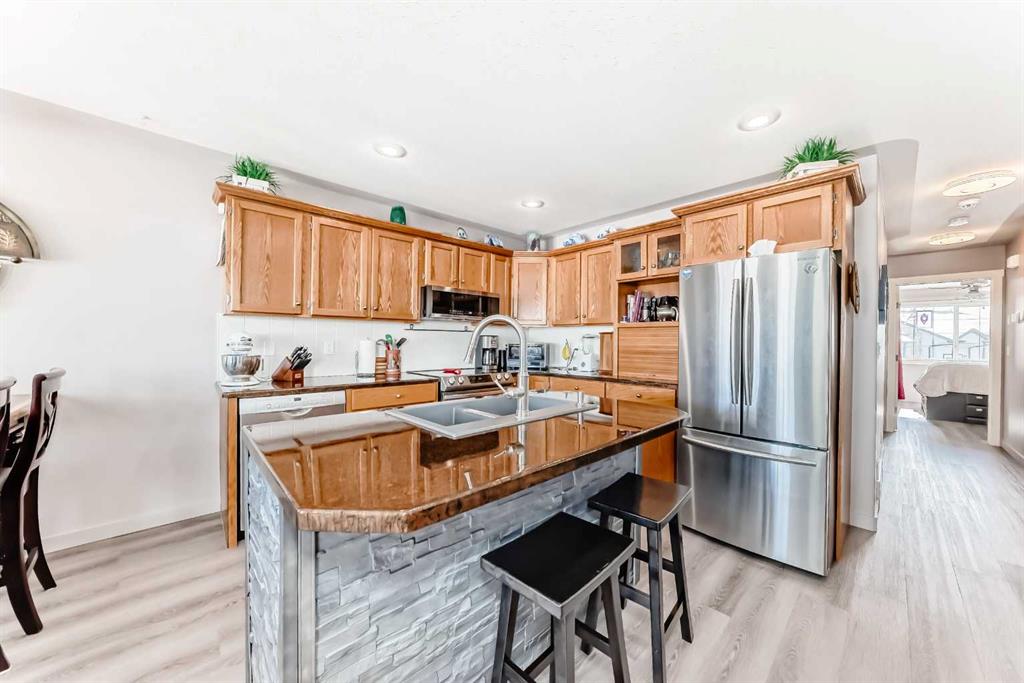 Picture for 232 Deschner Close 