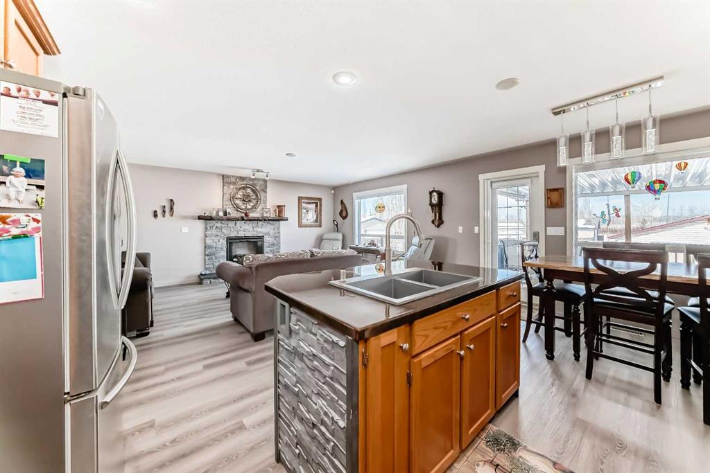 Picture for 232 Deschner Close 