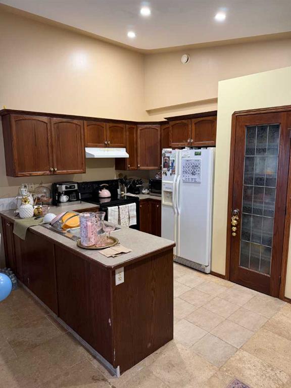 Picture for 104 Kirkland Close 