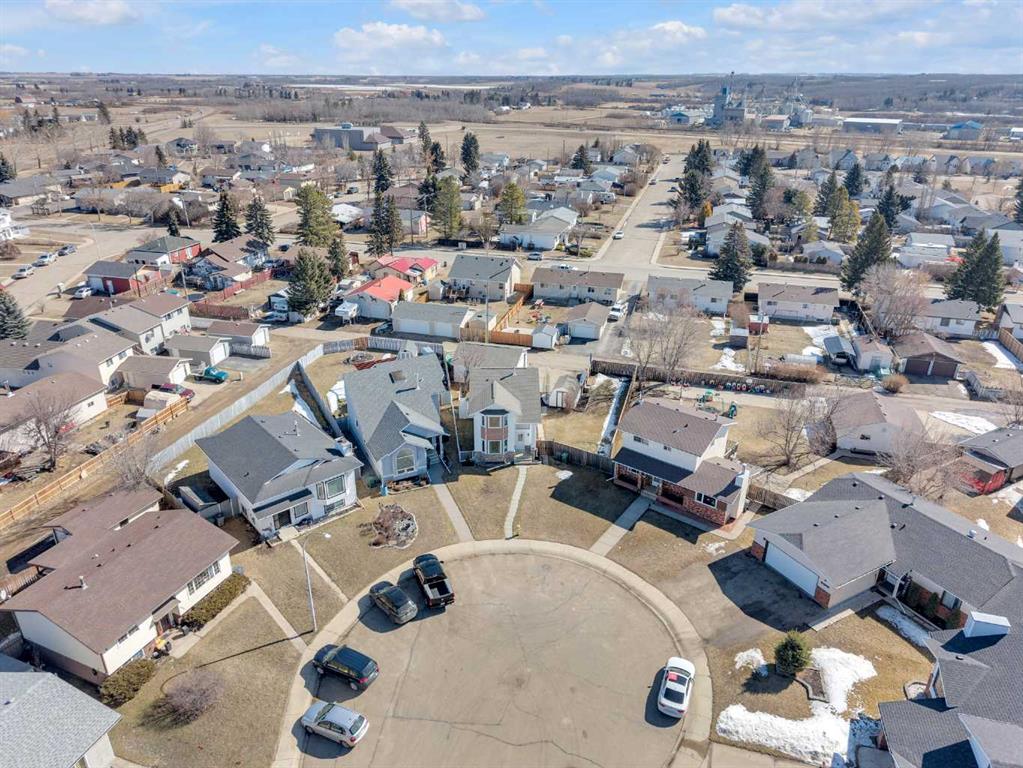 Picture for 6134 52 StreetClose 