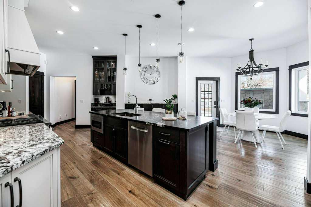 Picture for 14, 38349 Range Road 270  