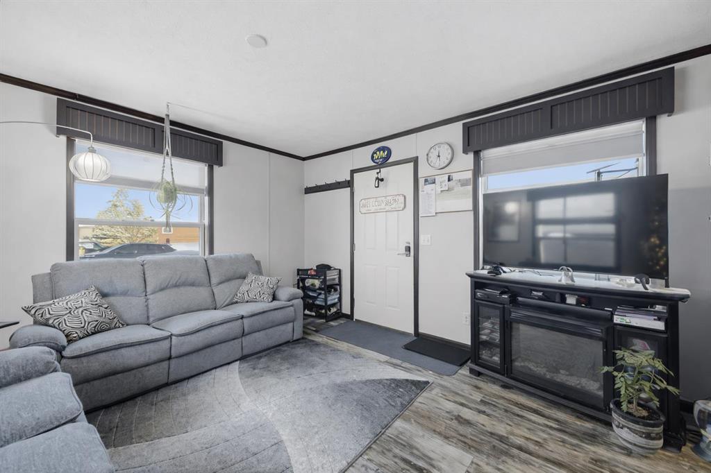 Picture for 40, 41019 Range Road 11  