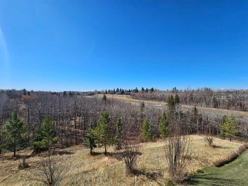 Picture for 302, 5217 39 Street 