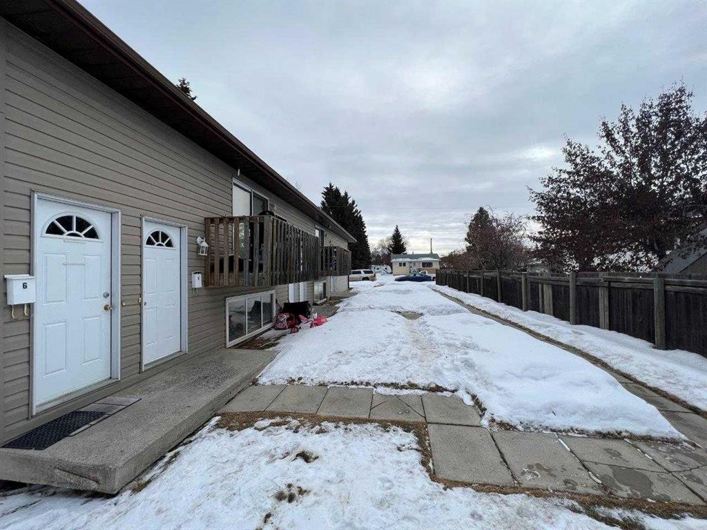 Picture for 3832 47 Street 