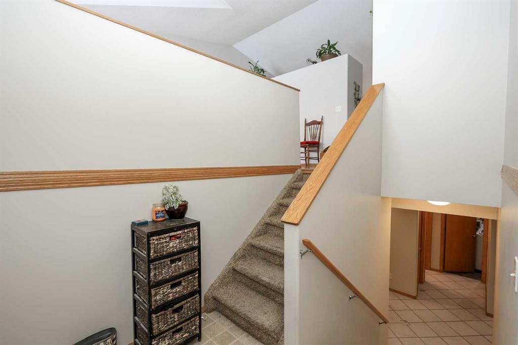 Picture for 77 Duval Crescent 