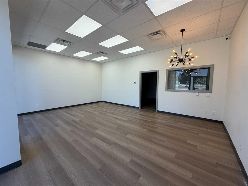 Picture for C5, 5580 45 Street 