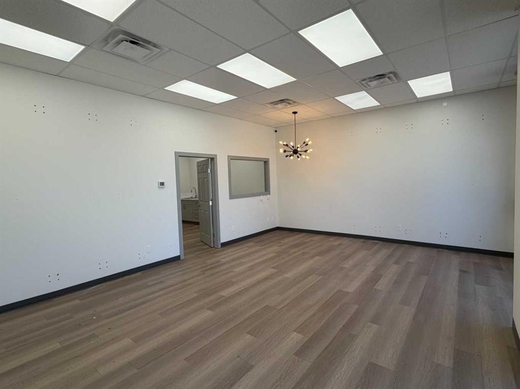 Picture for C5, 5580 45 Street 