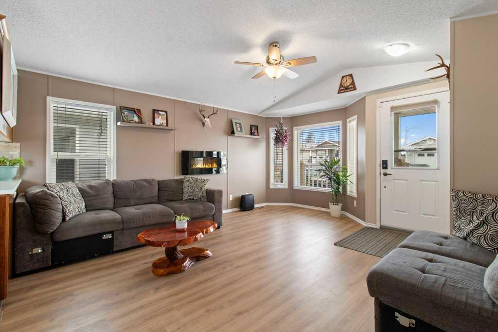 Picture for 9 Baywood Place 