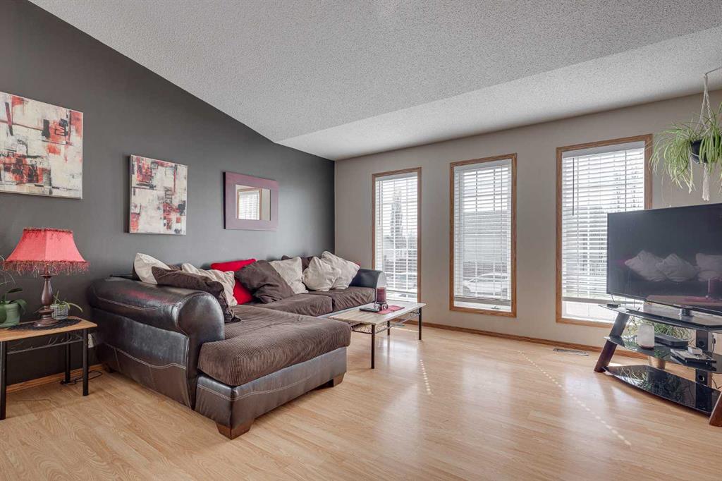 Picture for 13 Lister Crescent 