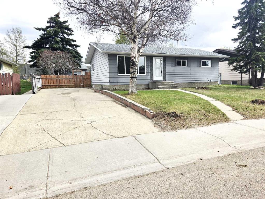 Picture for 3532 50 Avenue E
