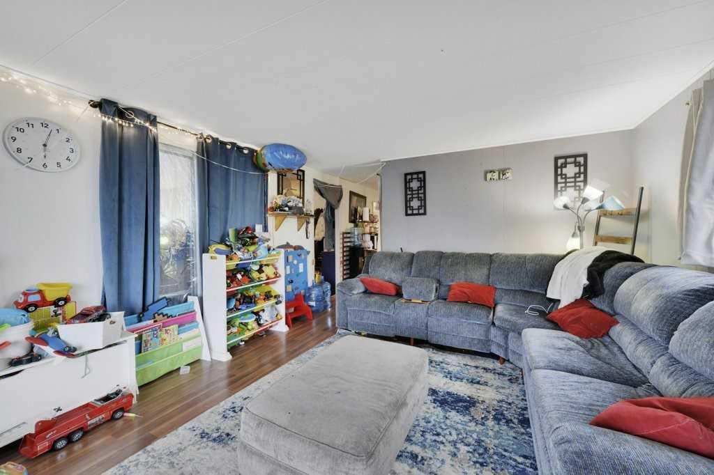 Picture for 36 Hearthstone Drive 