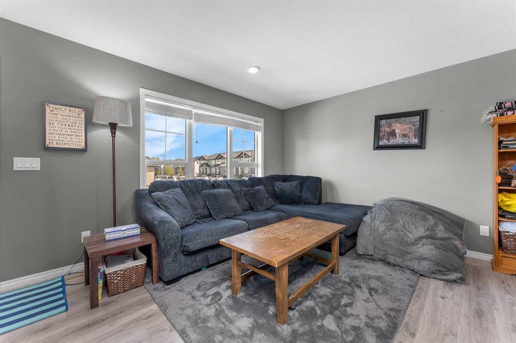 Picture for 22 Hawthorn Place 
