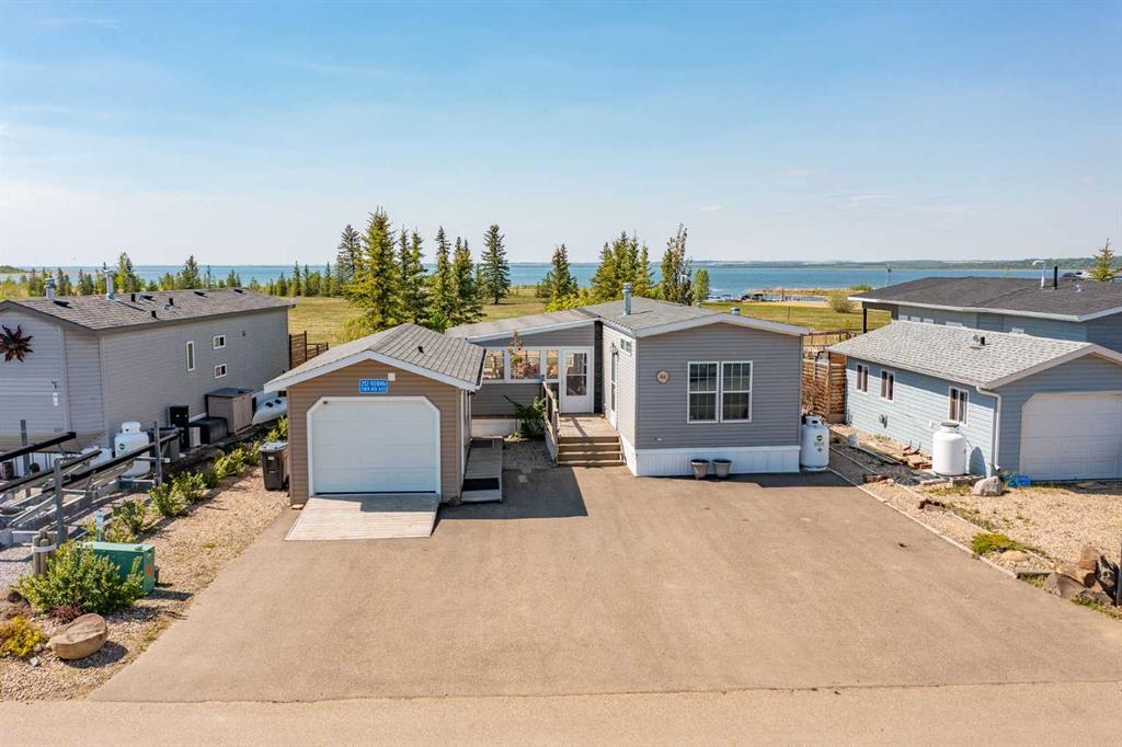 Picture for 212, 10046 Township Road 422  