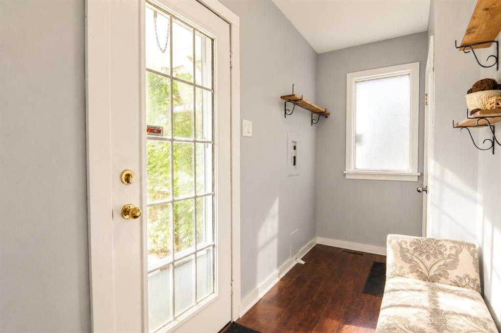 Picture for 4732 52 Street 