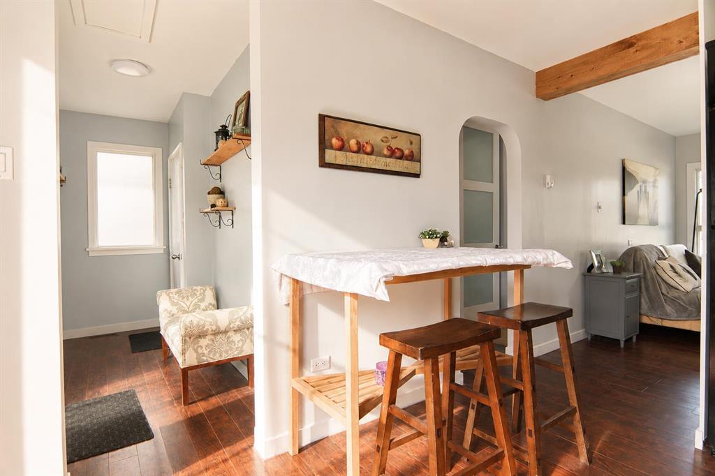 Picture for 4732 52 Street 