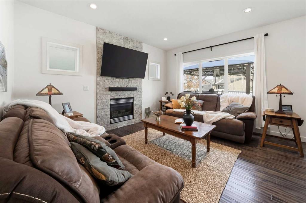 Picture for 118 Viscount Drive 
