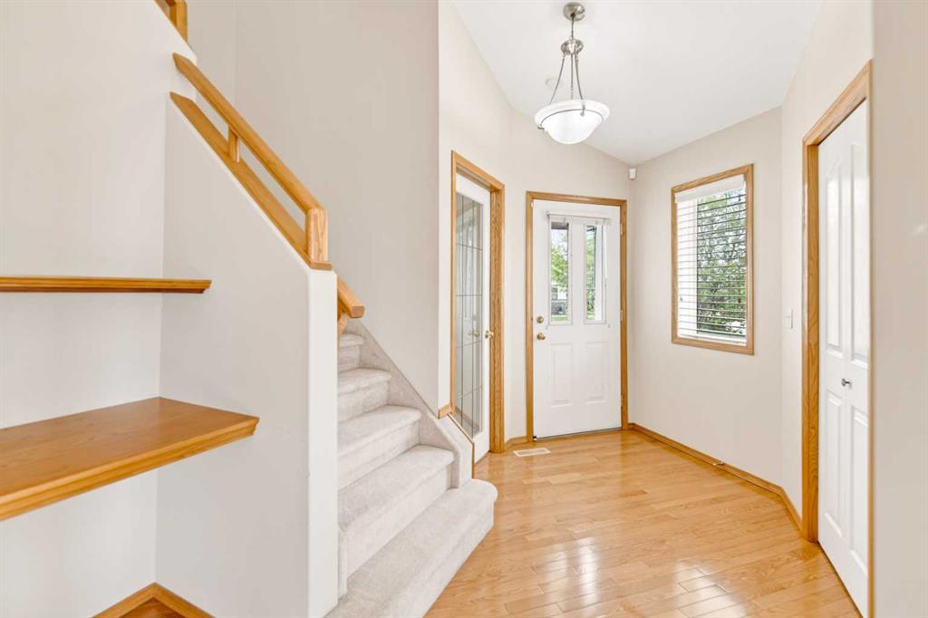 Picture for 39 Jenkins Drive 